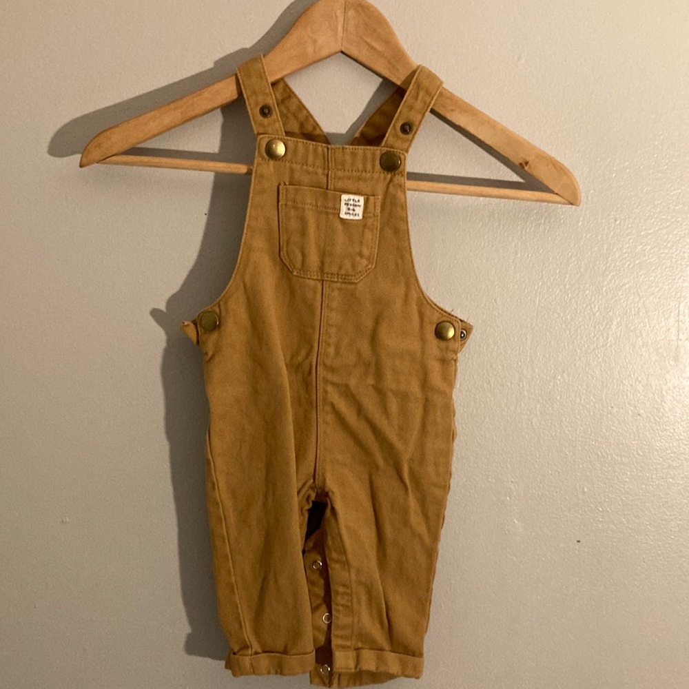 Brand new never worn Fred & Flow overalls